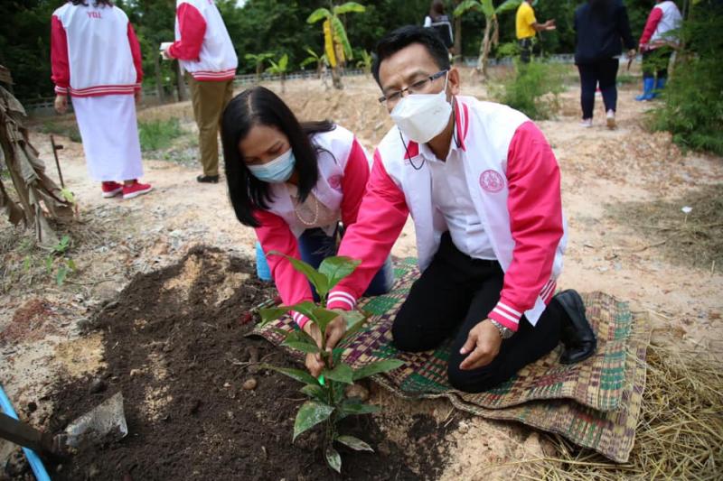 ปลัดพม.ลงพื้นที่จ�