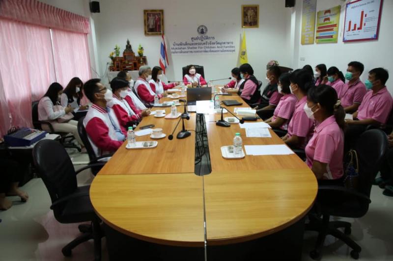 ปลัดพม.ลงพื้นที่ต�