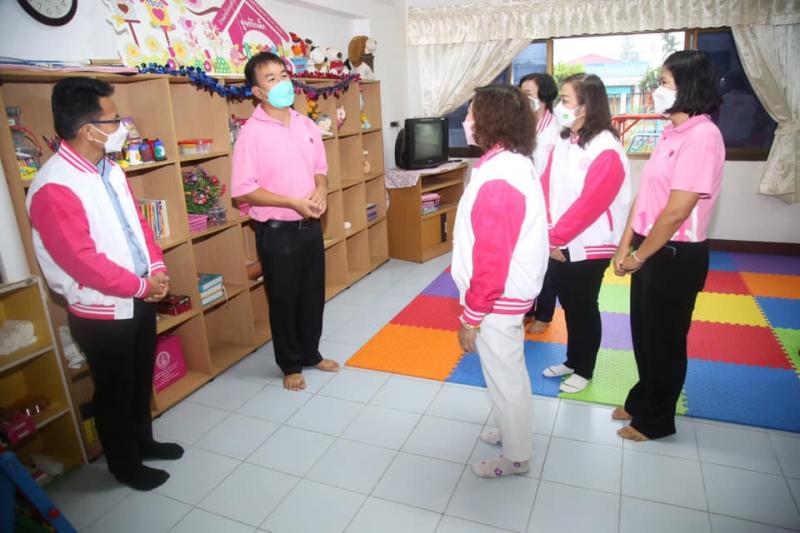 ปลัดพม.ลงพื้นที่ต�
