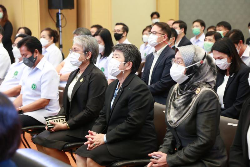รมว.พม.เป็นประธานแ