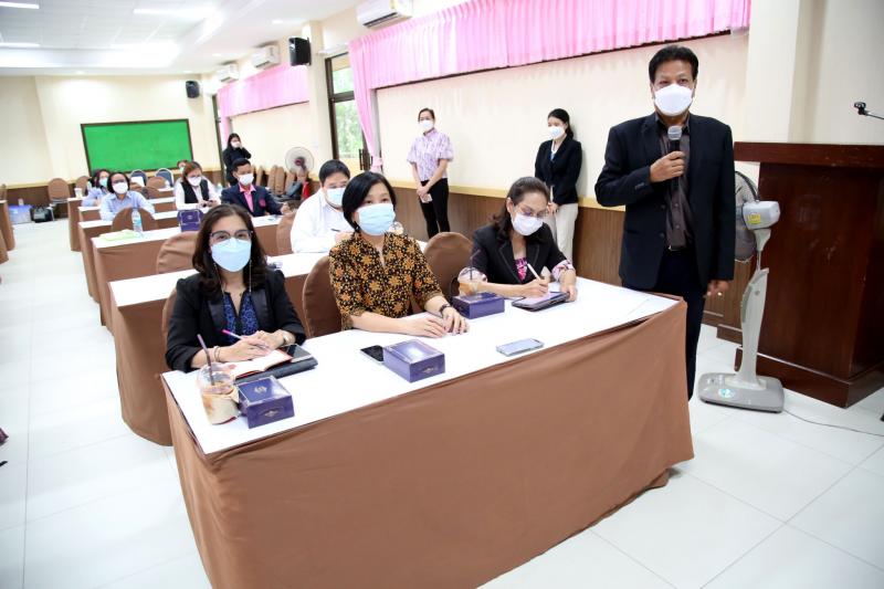 รองปลัดพม.เป็นประ�