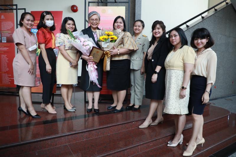 รองปลัดพม.พร้อมด้�