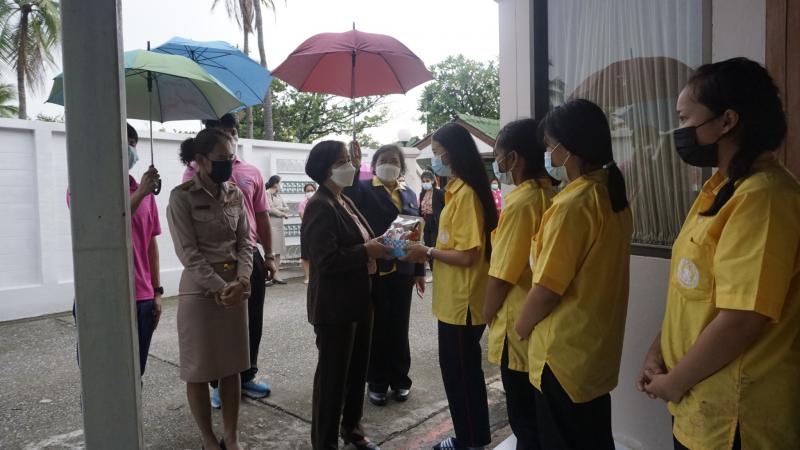 ผต.พม.ตรวจเยี่ยมหน