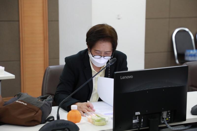 รองปลัดพม.เป็นประ�