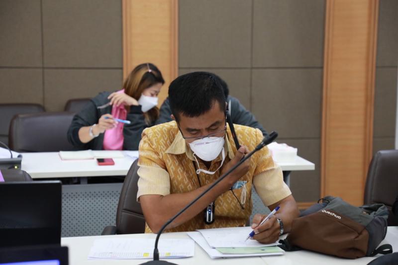 รองปลัดพม.เป็นประ�