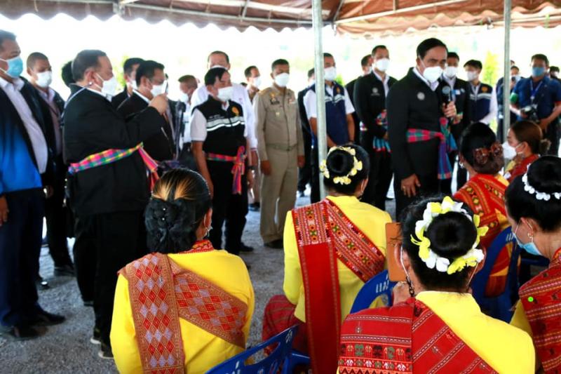 รมว.พม.ลงพื้นที่จั