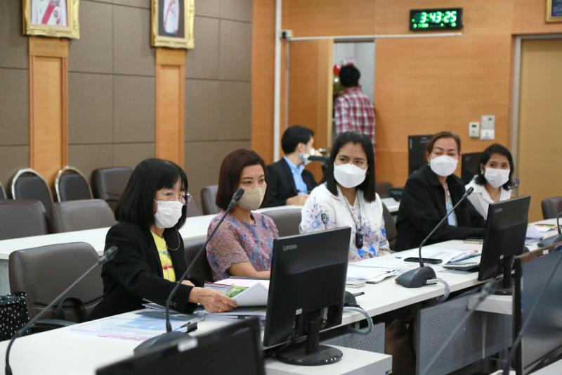 รองปลัดพม.เป็นประ�