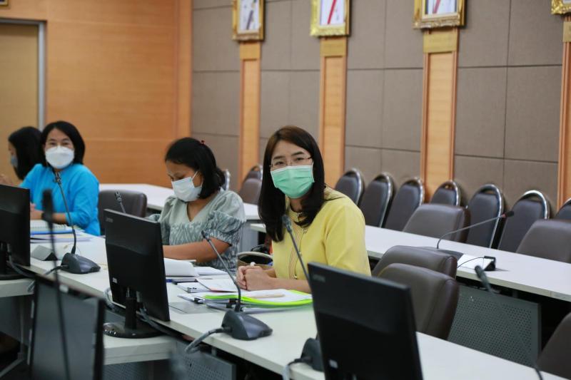 รองปลัดพม.เป็นประ�