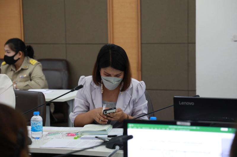 รองปลัดพม.เป็นประ�