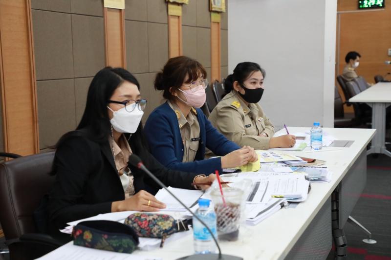 รองปลัดพม.เป็นประ�