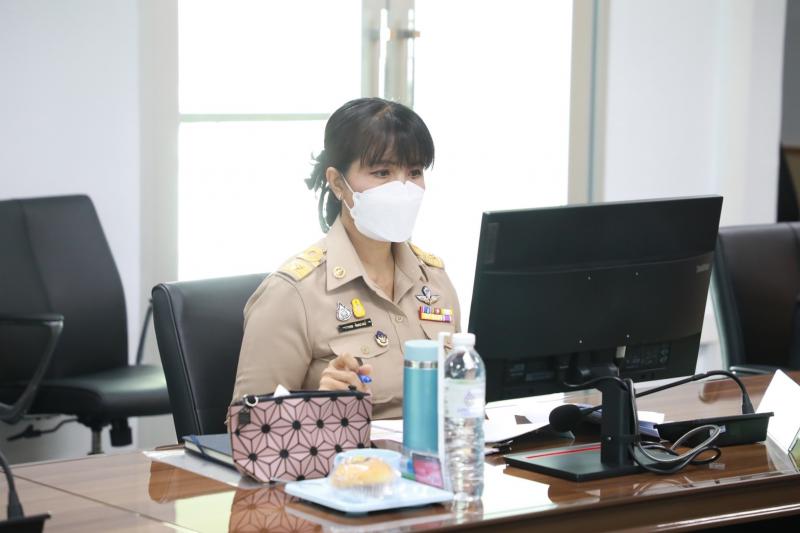 รองปลัดพม.เป็นประ�