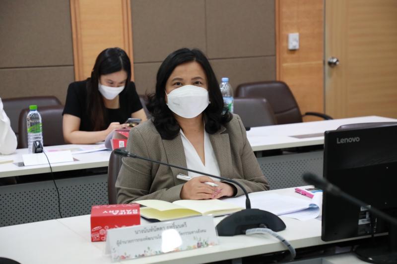 รองปลัดพม.เป็นประ�