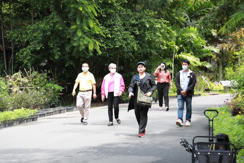 รองปลัดพม.พร้อมด้�