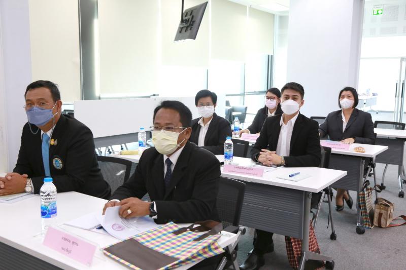รองปลัดพม.บรรยายพ�