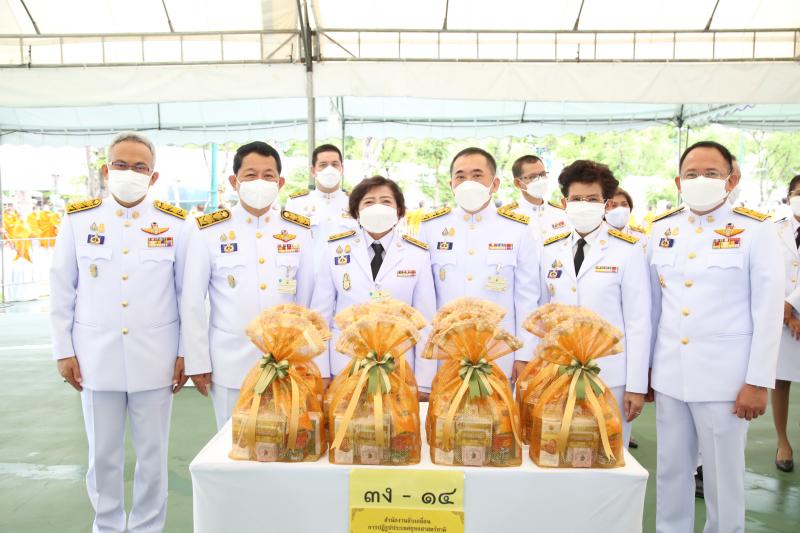 ปลัดพม.พร้อมด้วยค�