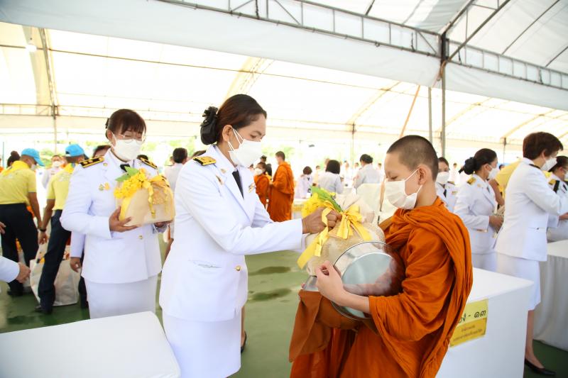 ปลัดพม.พร้อมด้วยค�