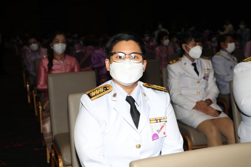 รมว.พม.พร้อมด้วยผู