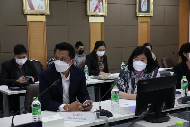 รองปลัดพม.เป็นประ�