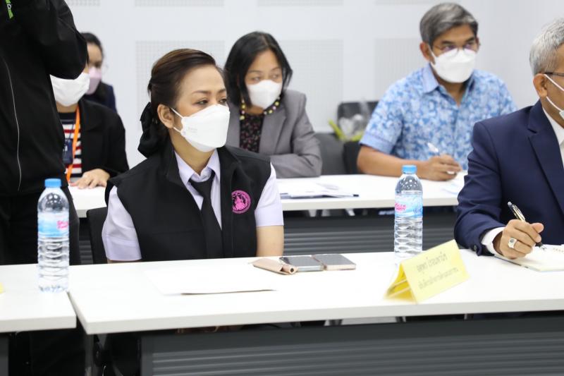 ปลัดพม..เป็นประธาน