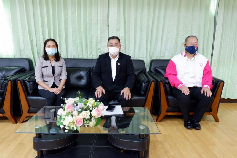 ผต.พม. เป็นประธานใ�