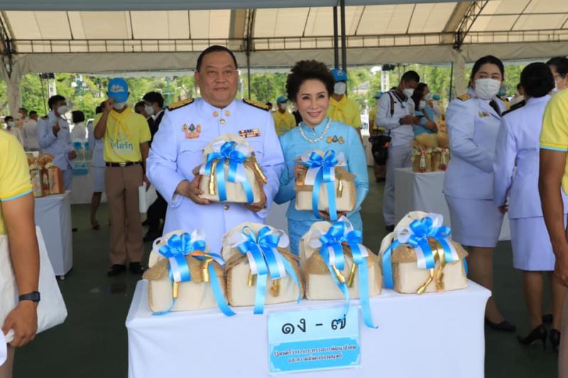 นายกรัฐมนตรี เป็น�