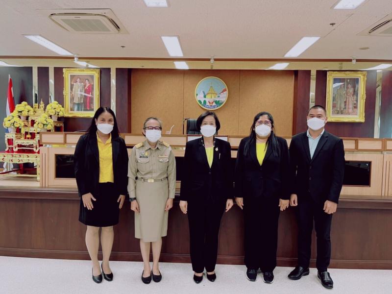 ผต.พม.ลงพื้นที่จัง