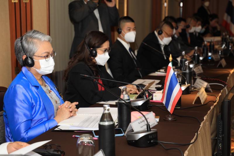 รองปลัดพม.ประธานเ�