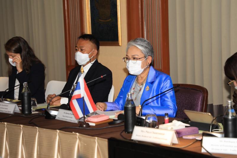 รองปลัดพม.ประธานเ�