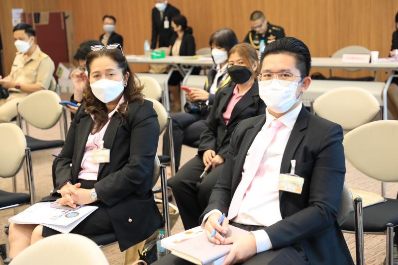 รองปลัดพม.เข้าร่ว�