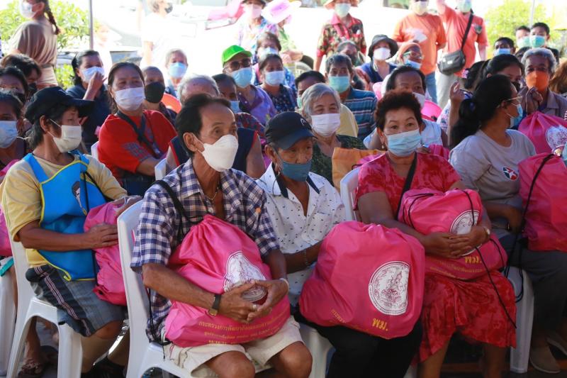 รองปลัดพม.เปิดศูน�