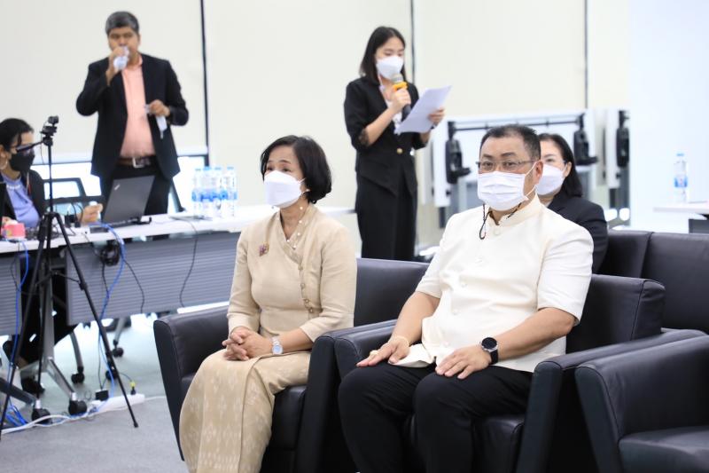 รองปลัดพม.เป็นประ�