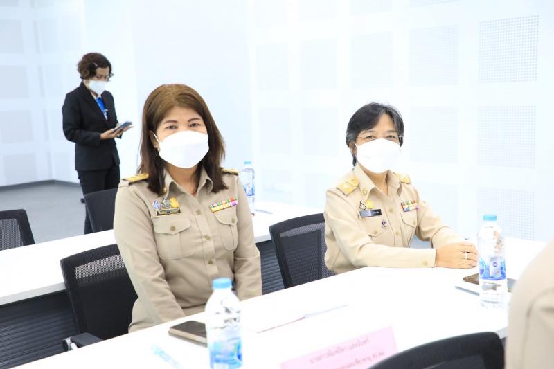 รองปลัดพม.เป็นประ�