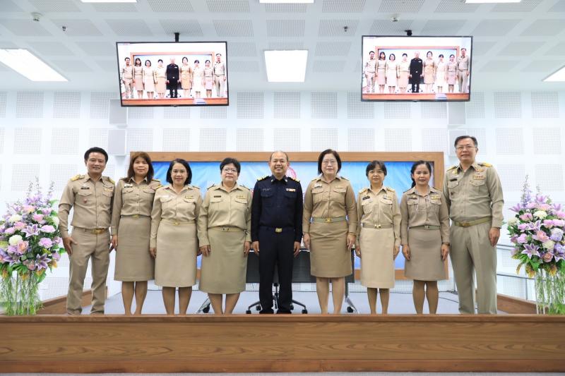 รองปลัดพม.เป็นประ�