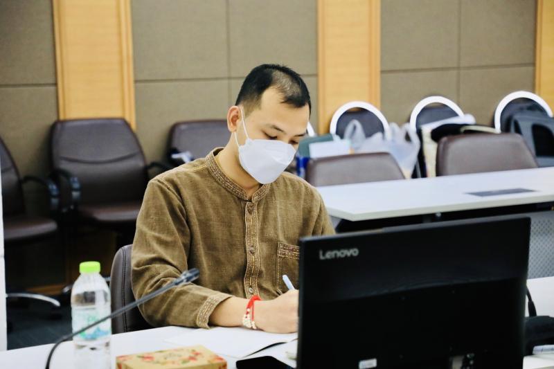 รองปลัดพม.เป็นประ�