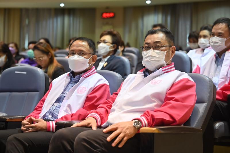 รมว.พม.เป็นประธานใ