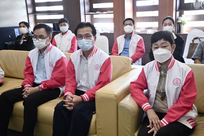 รมว.พม. เป็นประธาน�