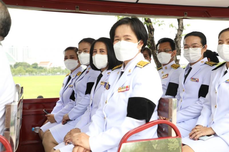 รองปลัดพม.นำคณะผู�