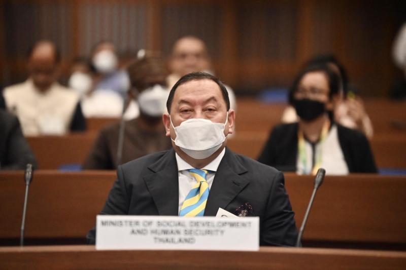 รมว.พม. เข้าร่วมงา�