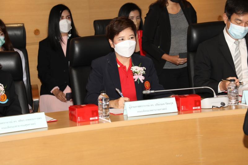ปลัดพม.ร่วมลงนามเ�
