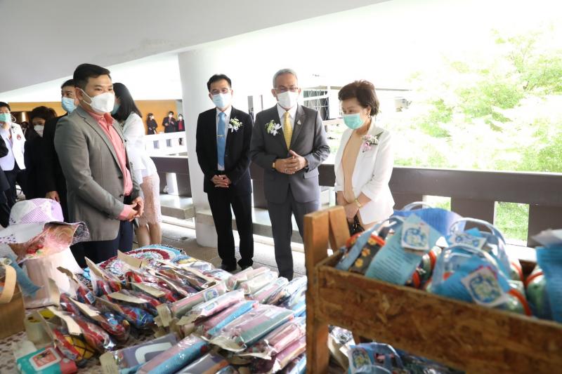 ปลัดพม.ร่วมลงนามเ�
