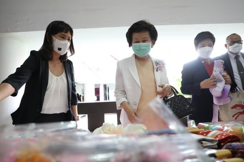 ปลัดพม.ร่วมลงนามเ�