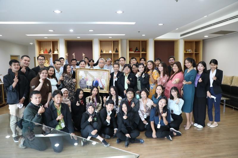 ปลัดพม.เข้ารับตำแ�