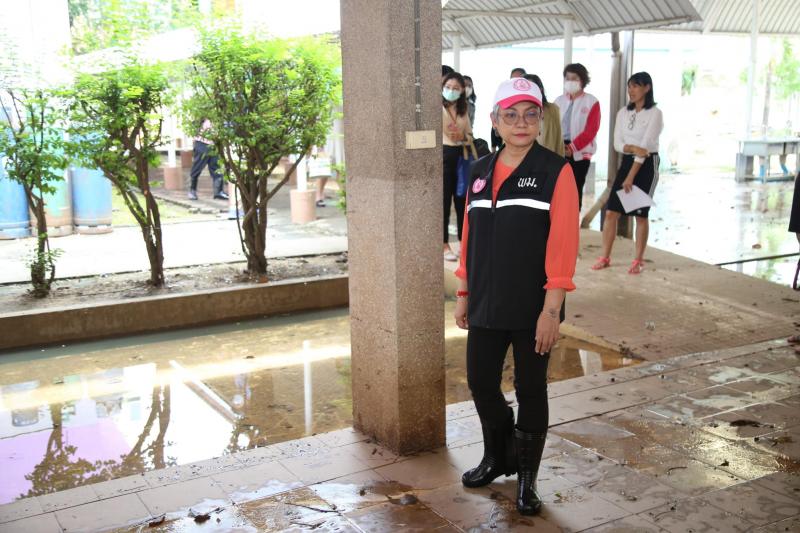 รองปลัดพม.ลงพื้นท�