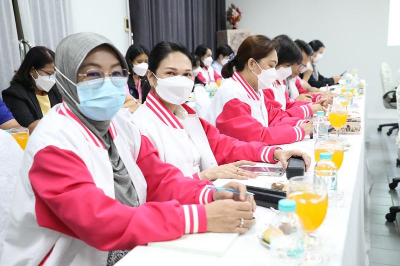 ปลัดพม. เป็นประธาน