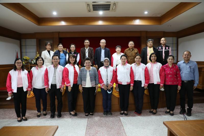 ปลัดพม.ร่วมประชุม�