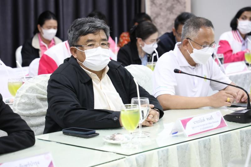 รมว.พม. เป็นประธาน�