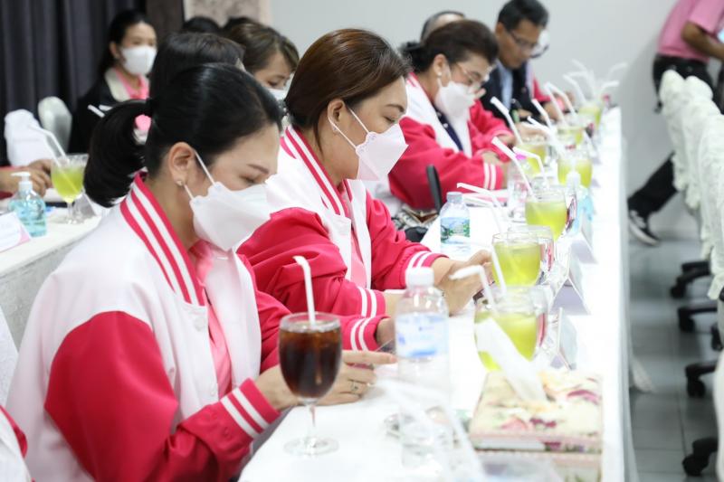 รมว.พม. เป็นประธาน�