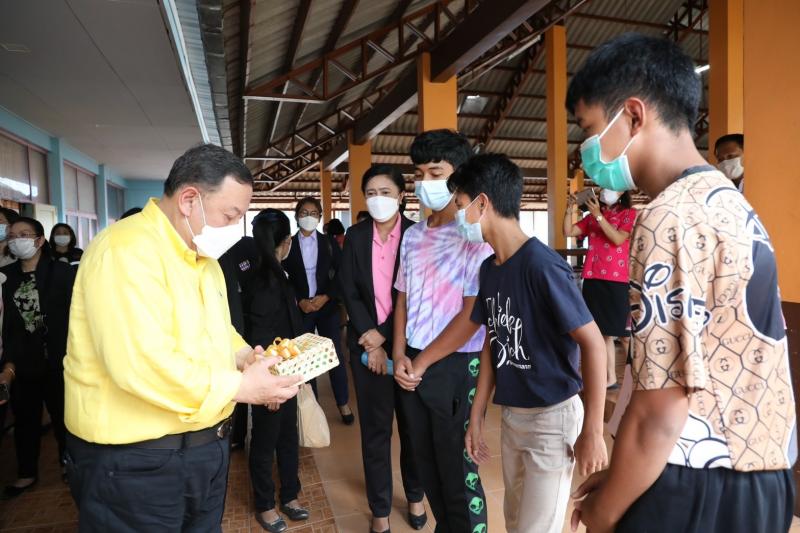 รมว.พม. เป็นประธาน�