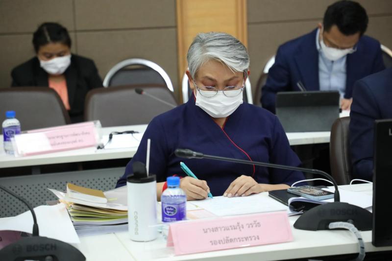 รมว.พม. เป็นประธาน�