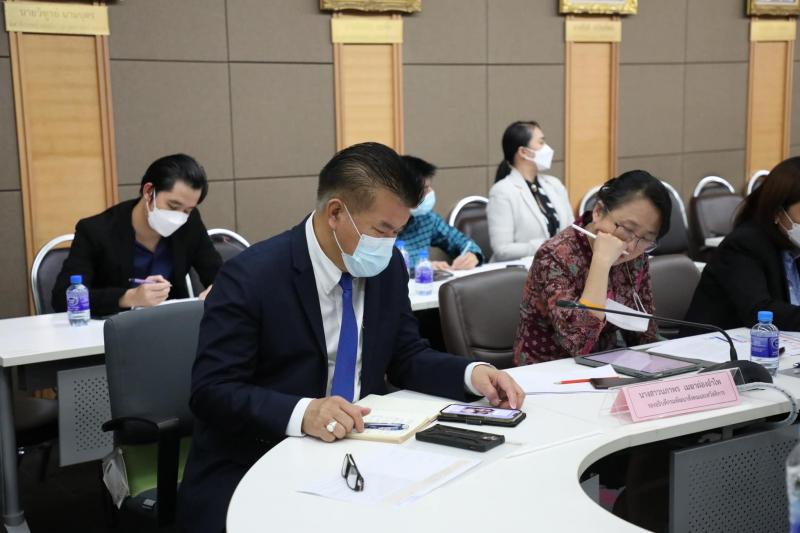 รมว.พม. เป็นประธาน�